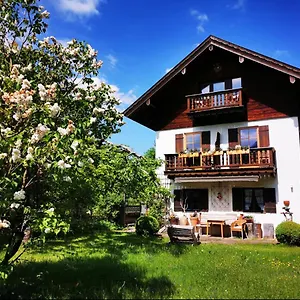 Frühstückspension Neu Am Passionstheater, Oberammergau